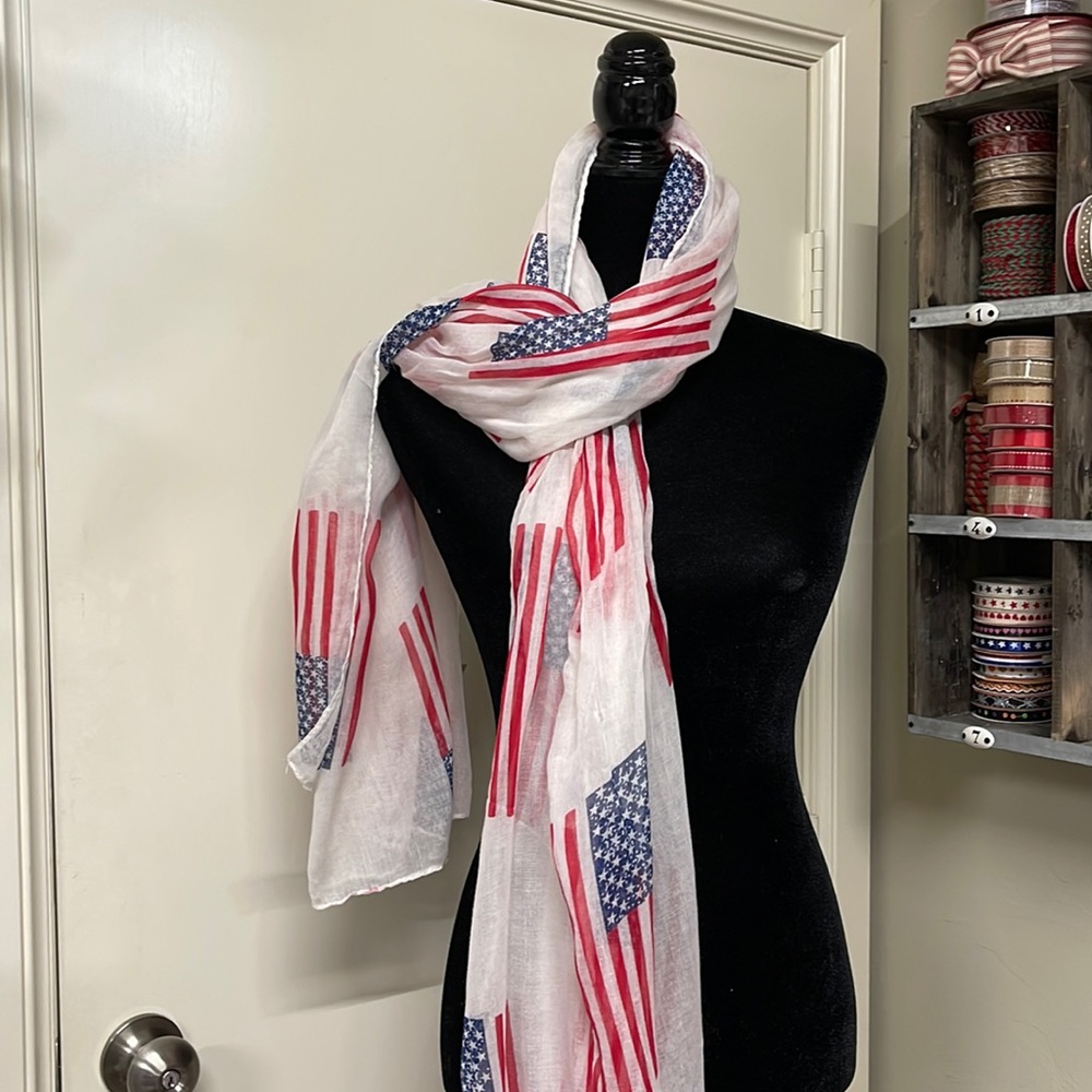 Women's American Flag Scarf